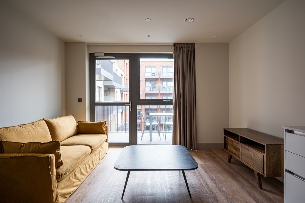 Property photo 2 of 5