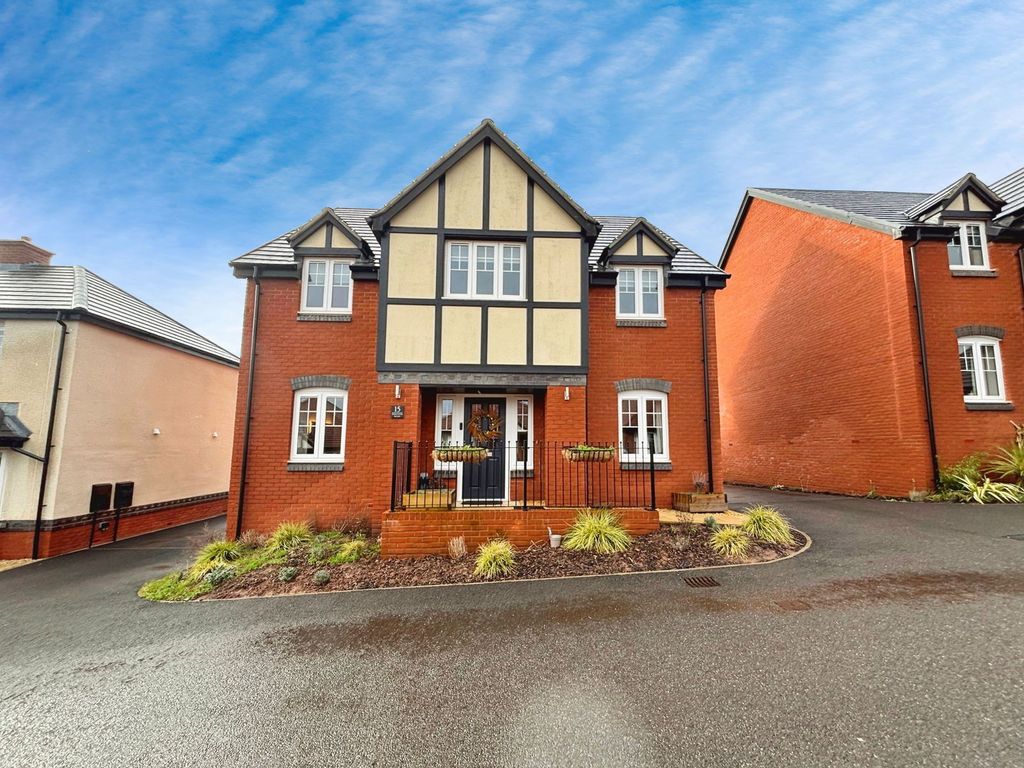 Property photo 1 of 24