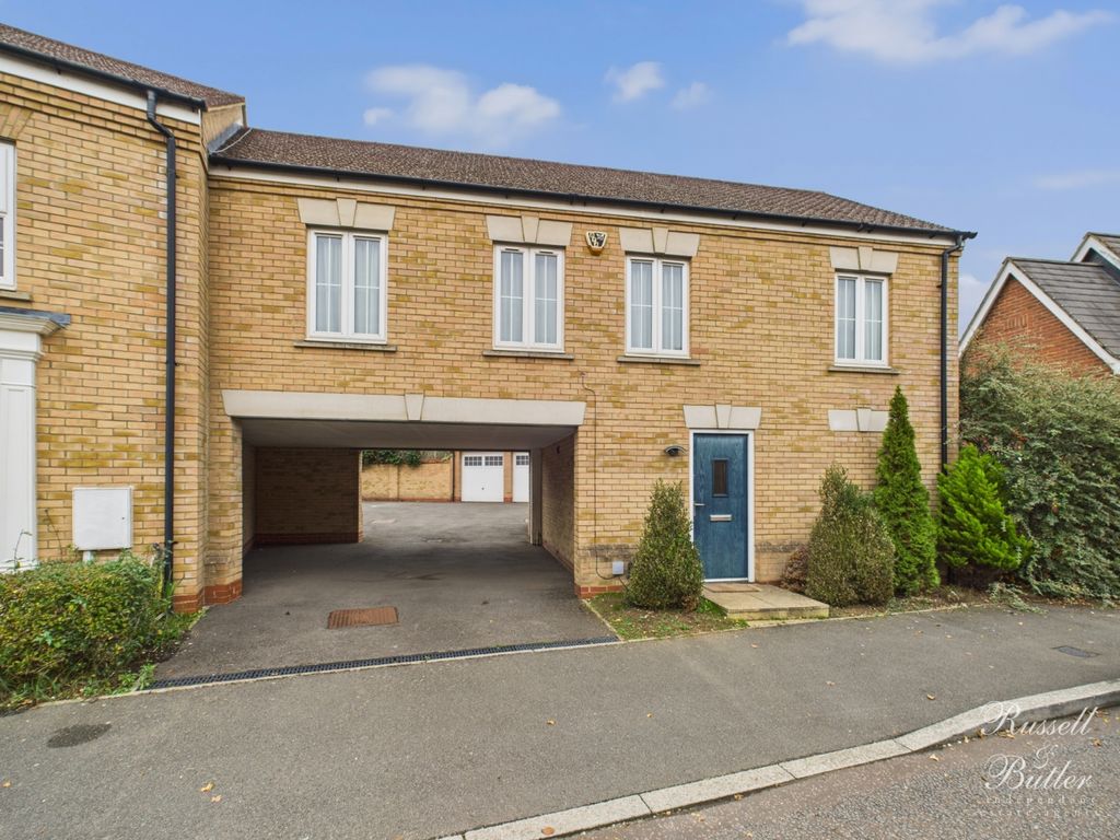 Property photo 1 of 12 Cam02127G0-Pr0353-Still009