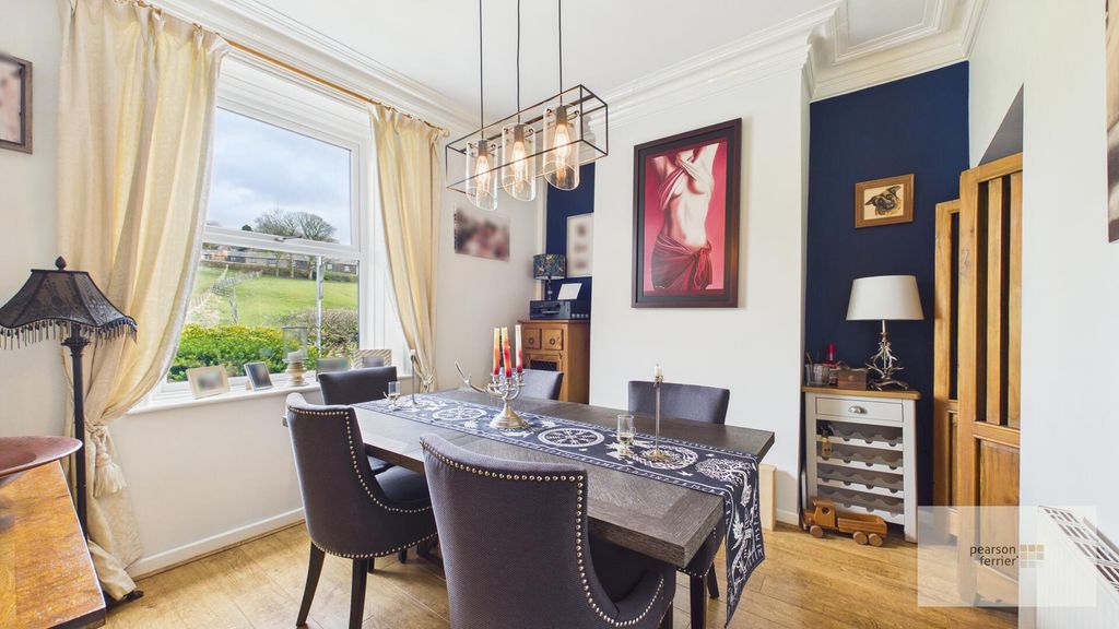 Property photo 3 of 13 Dining Room