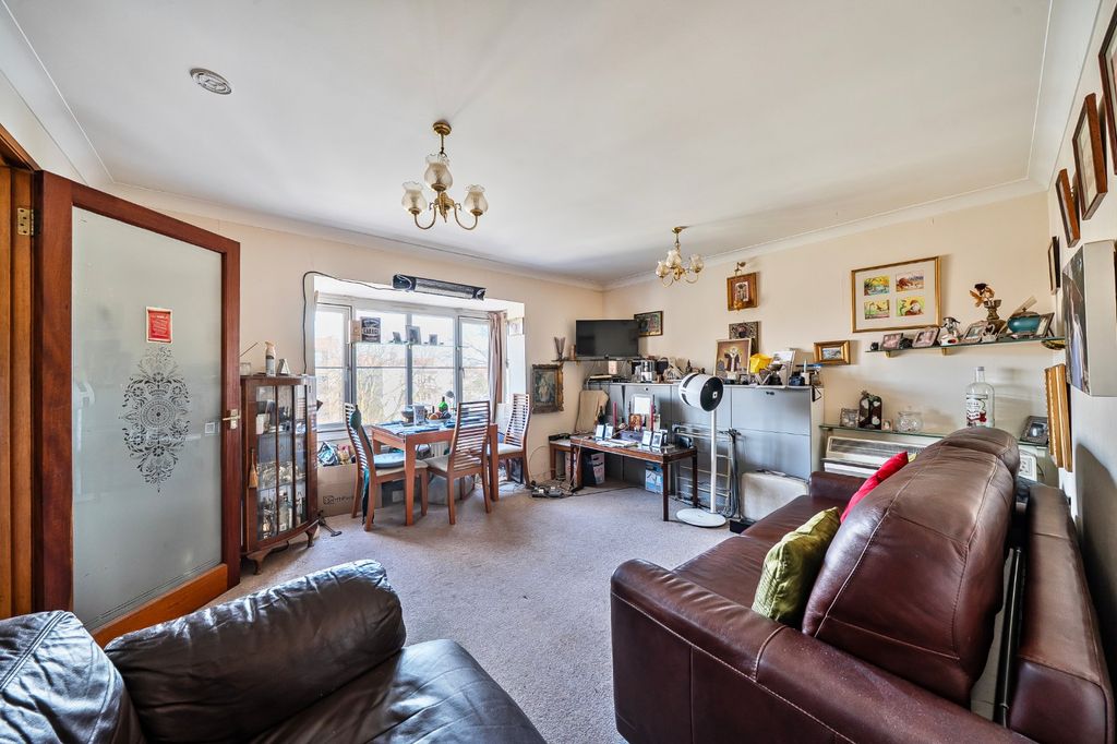 Property photo 2 of 13 Picture No. 06