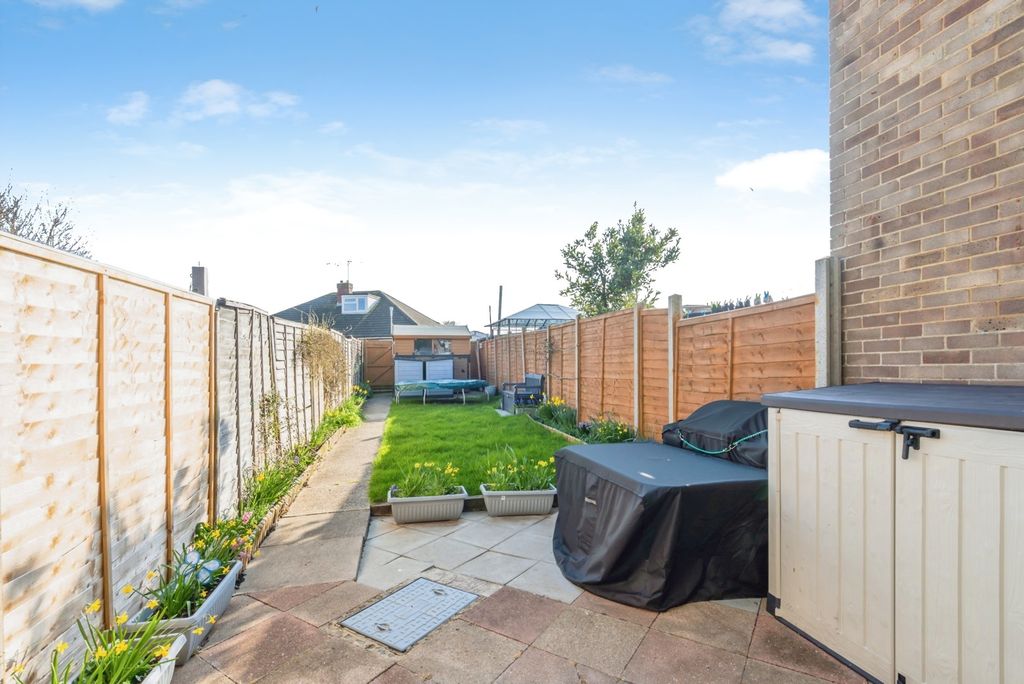 Property photo 2 of 15 Pbox-Img.Jpg