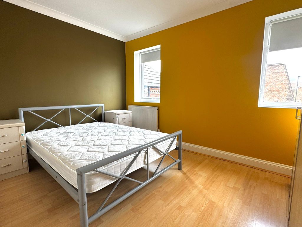 Property photo 3 of 6