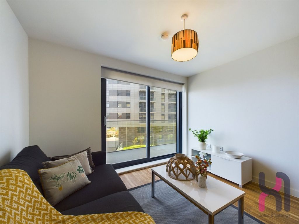 Property photo 1 of 8 Picture No. 06