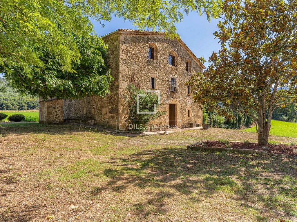 Property photo 3 of 54