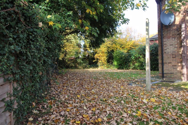 Property photo 3 of 11 Photo 3