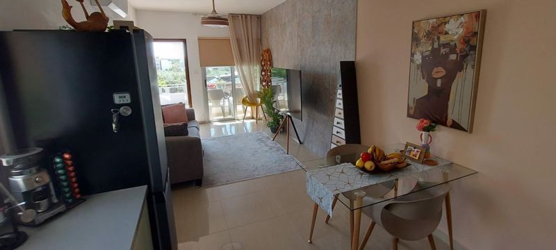 Property photo 3 of 11 Open Plan Area