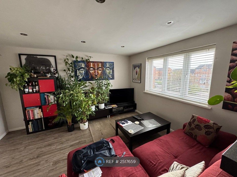 Property photo 3 of 14