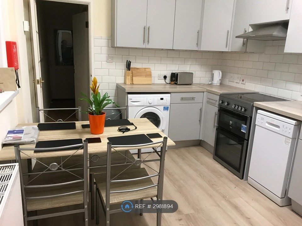 Property photo 3 of 8 Fitted Kitchen And Dining Space