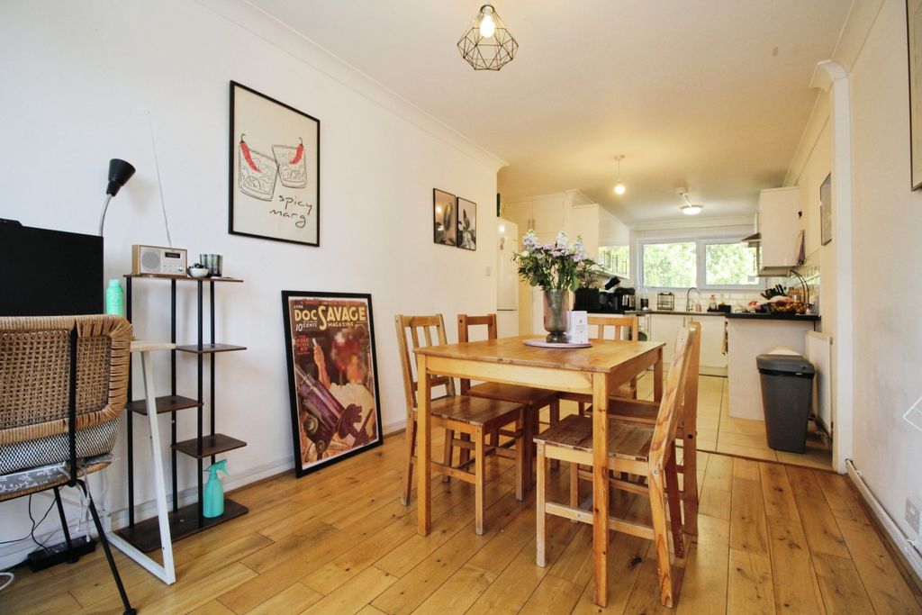 Property photo 3 of 18 Lounge-Kitchen 1.Jpg