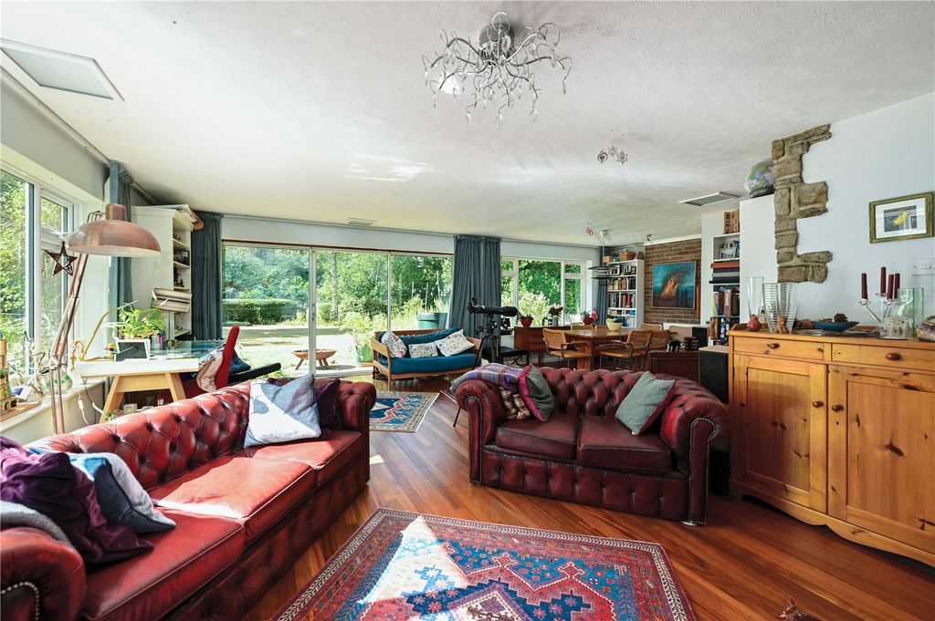Property photo 3 of 27 Picture No. 29