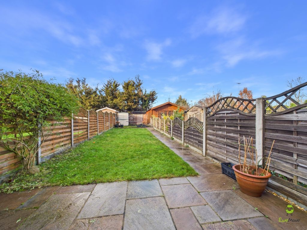 Property photo 2 of 10 Presented By Robert At Ewemove Bexleyheath And Dar