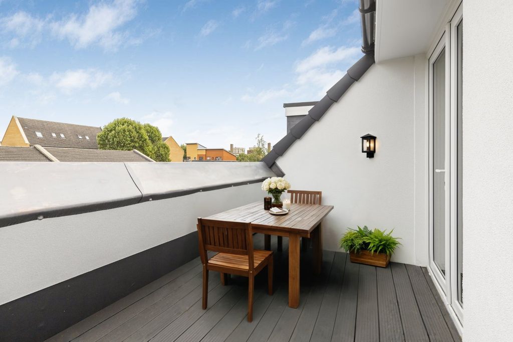 Property photo 2 of 7 Picture No. 02