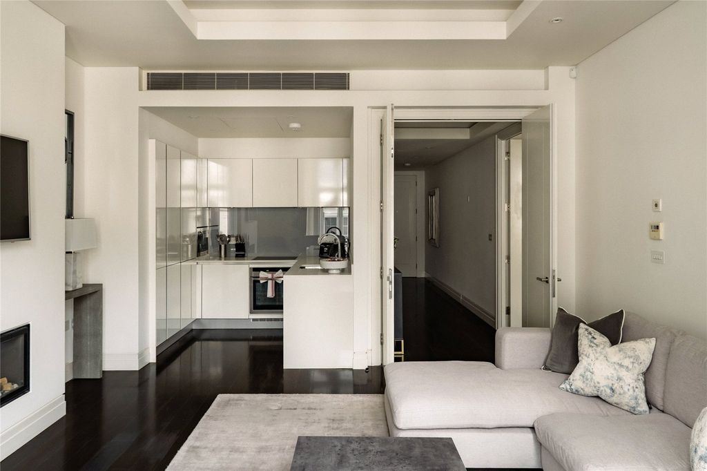 Property photo 2 of 13 Living Room