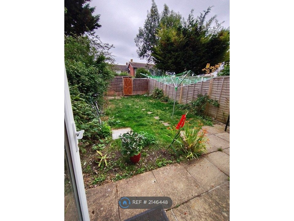 Property photo 3 of 10