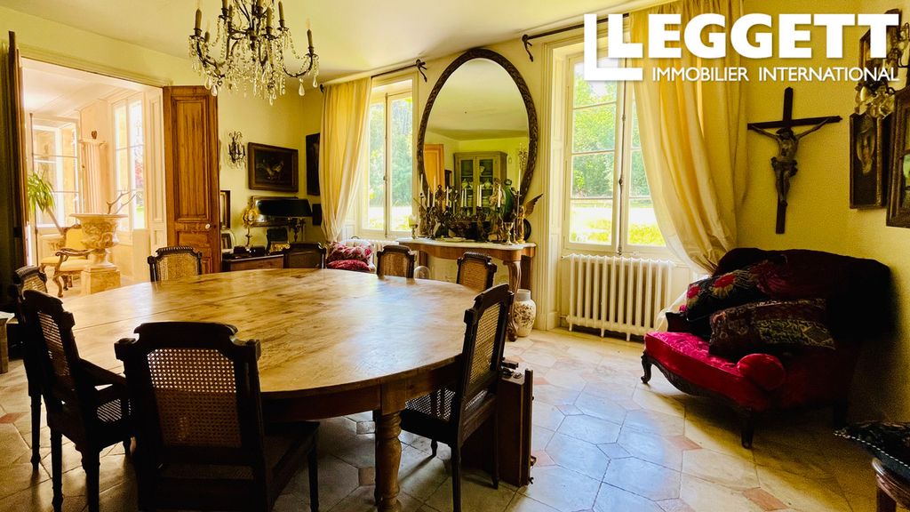 Property photo 3 of 10