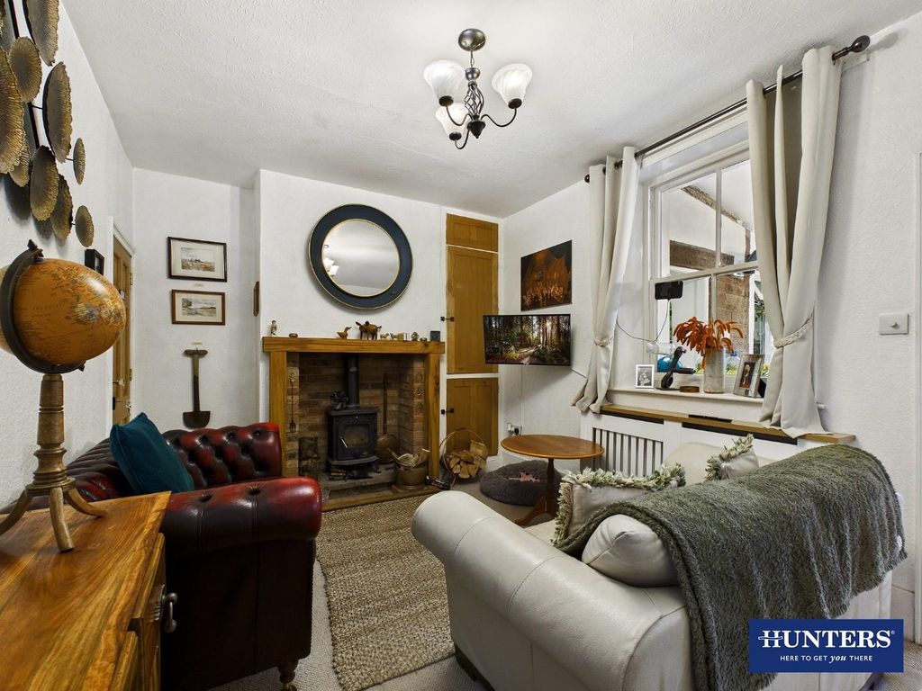 Property photo 2 of 20 Sitting Room