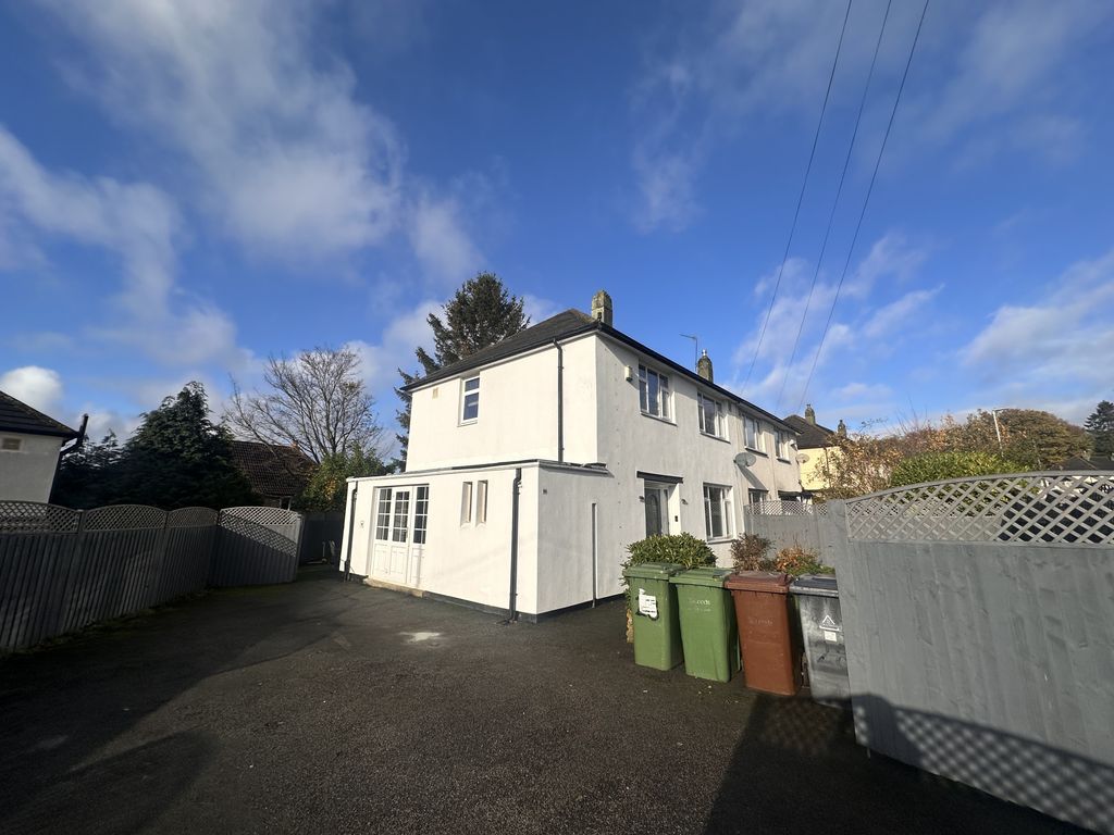 Property photo 2 of 29