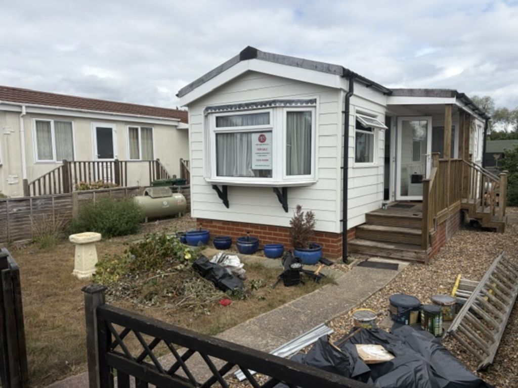 Property photo 1 of 8
