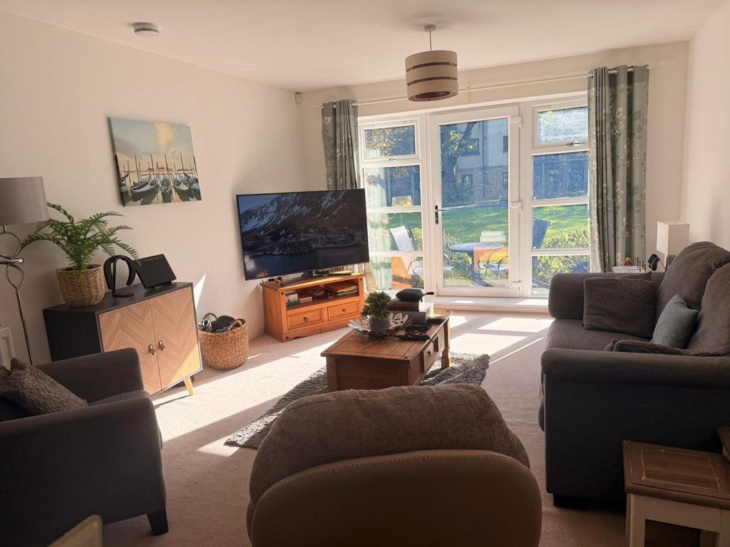 Property photo 1 of 9 Photo 1