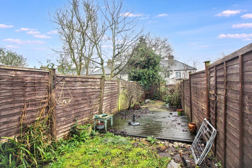 Property photo 3 of 11