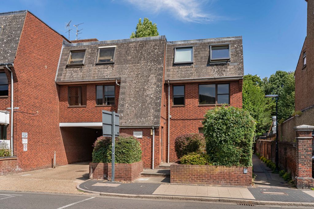Property photo 1 of 20 19_59072