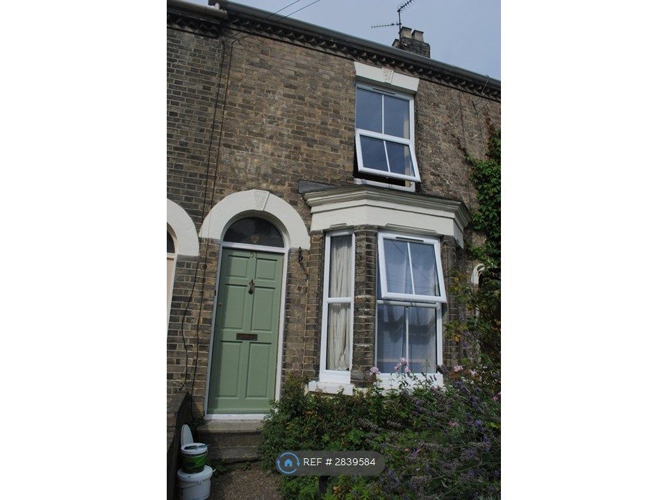 Property photo 1 of 9 Cardiff Road