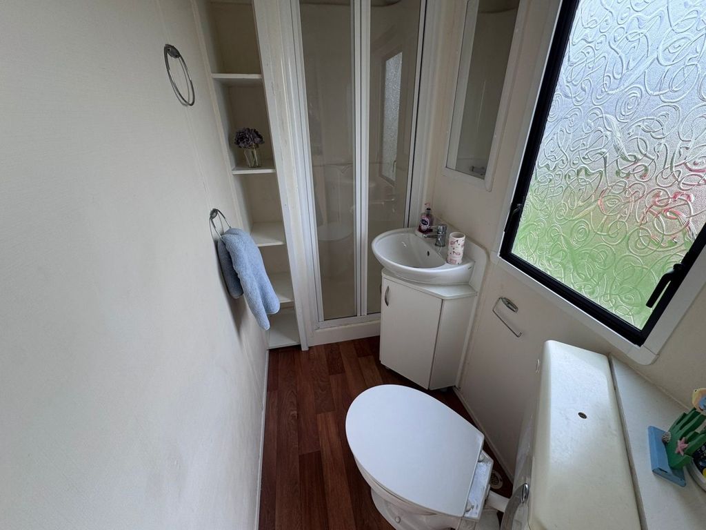 Property photo 3 of 5 Willerby Herald Gold 2010 Vs847210 132681835.Jpeg