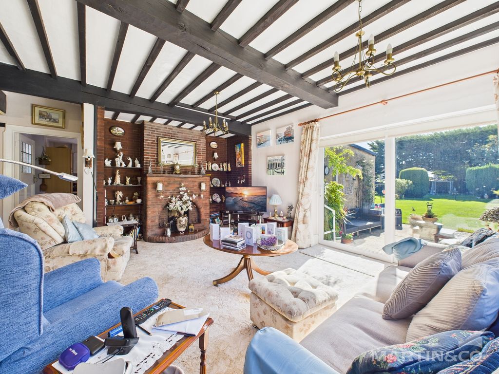 Property photo 3 of 21