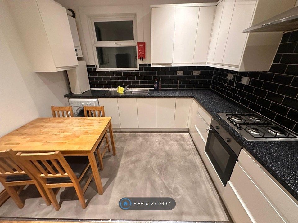 Property photo 1 of 30