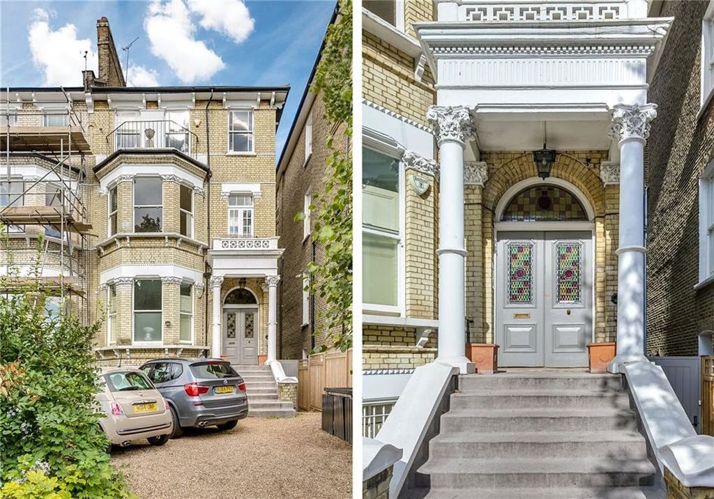 Property photo 2 of 11