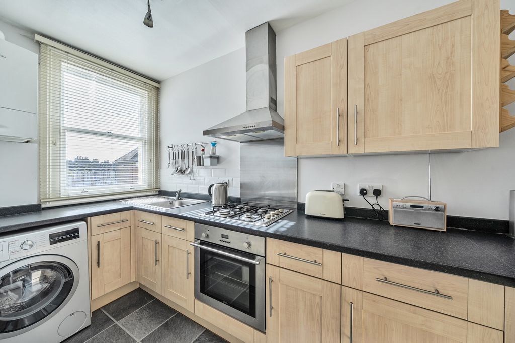 Property photo 3 of 18 1424372-16-69B151...