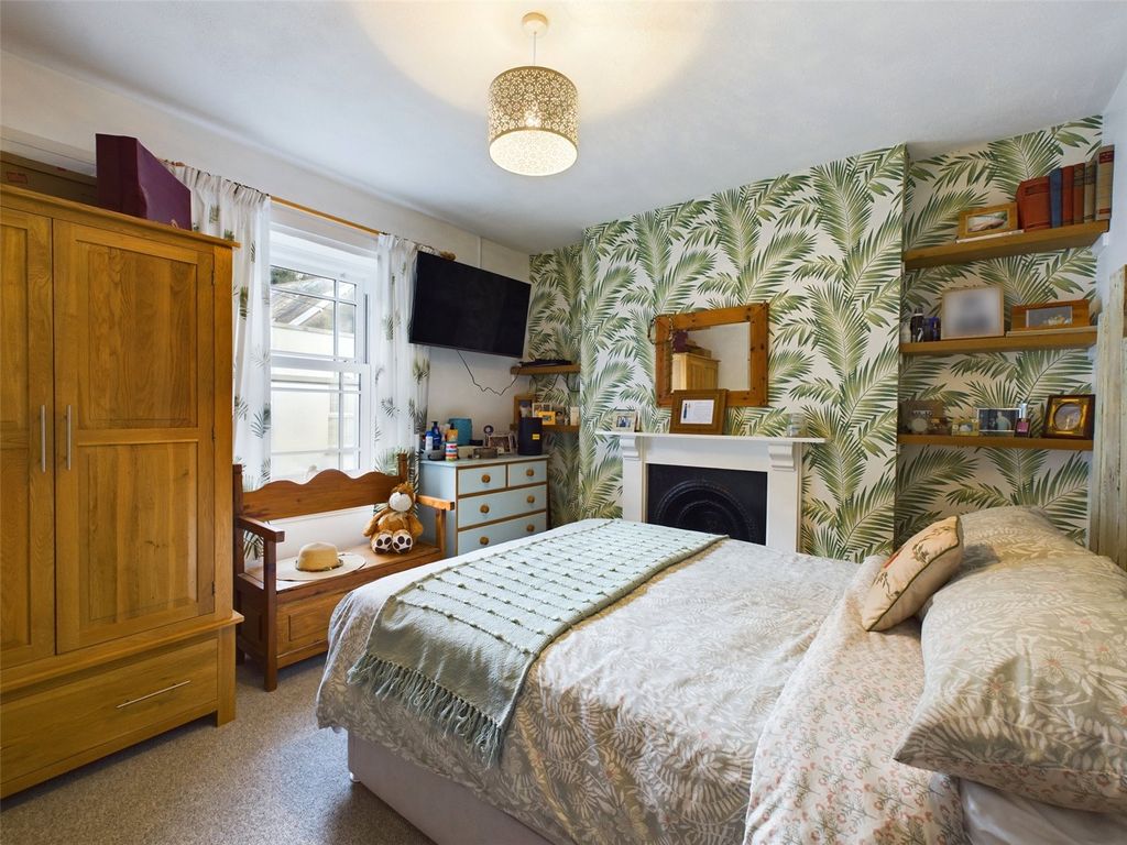 Property photo 2 of 13 Picture No. 01