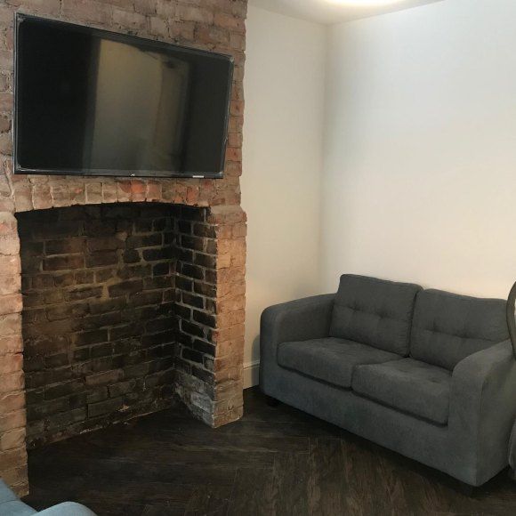 Property photo 2 of 6 Lounge