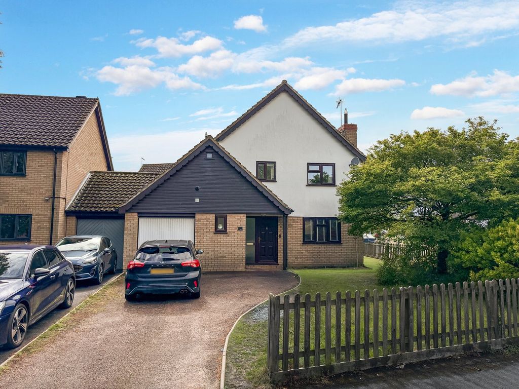 Property photo 1 of 12