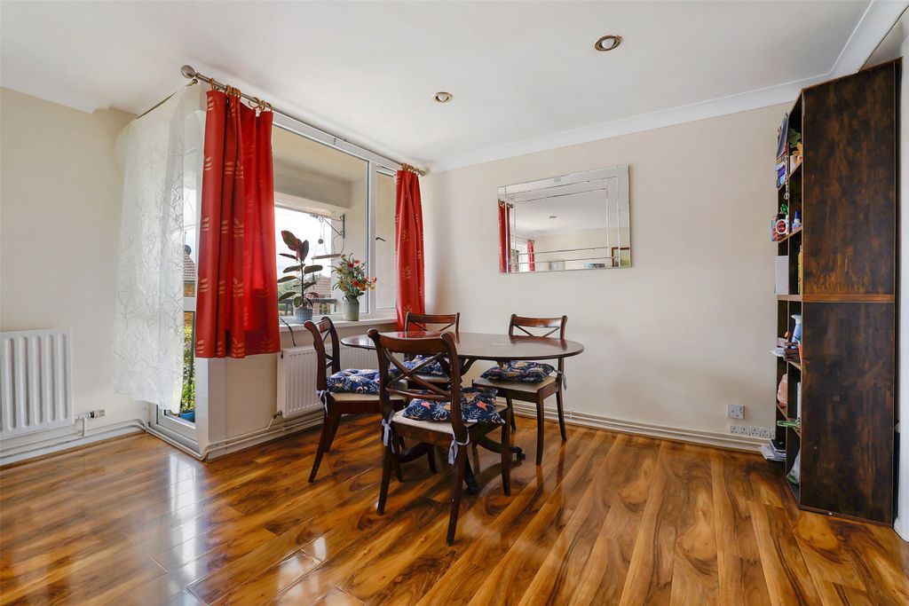 Property photo 2 of 11 Picture No. 06