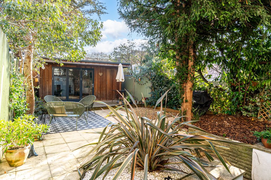 Property photo 1 of 15 Ndb04185-Edit