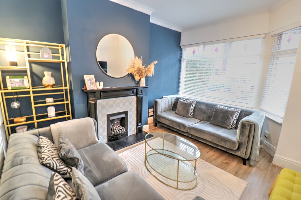 Property photo 3 of 17 Img_7758