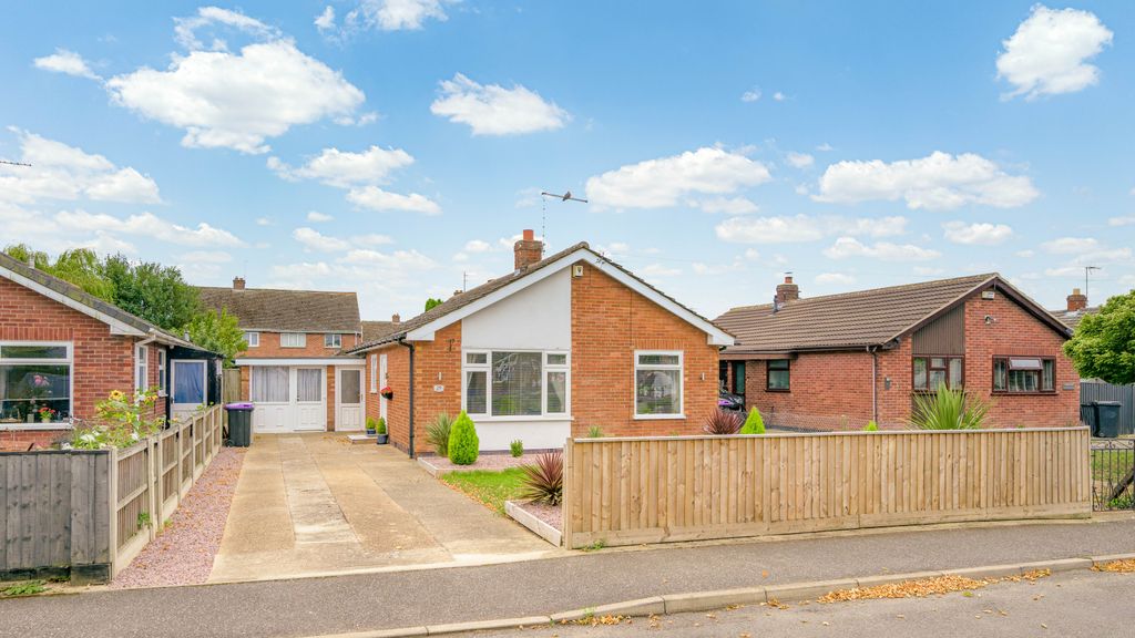 Property photo 1 of 19