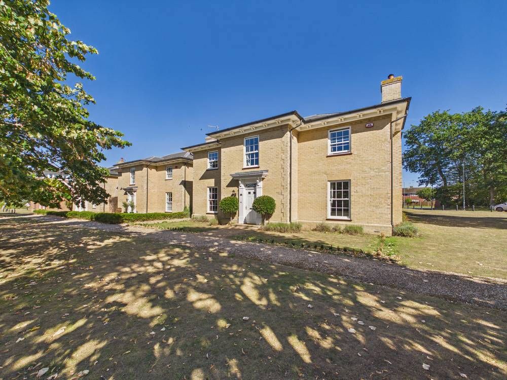 Property photo 1 of 23 Giraffe360-Still024