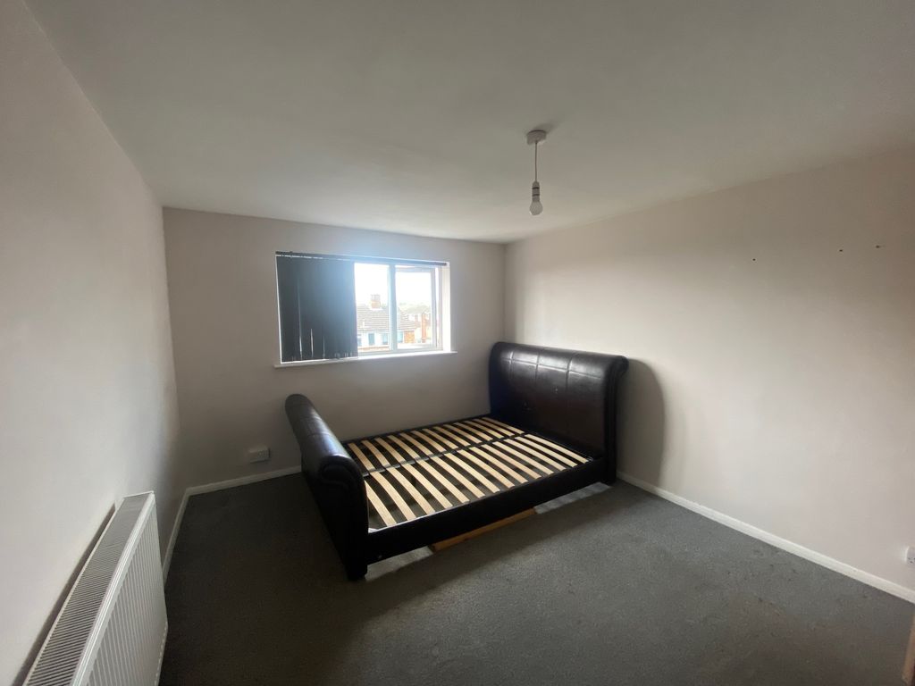 Property photo 2 of 9 Exterior