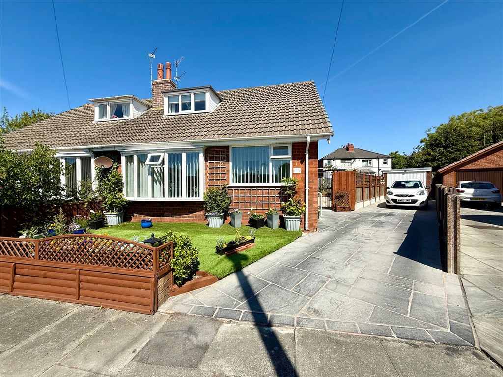 Property photo 1 of 21 Picture No. 11