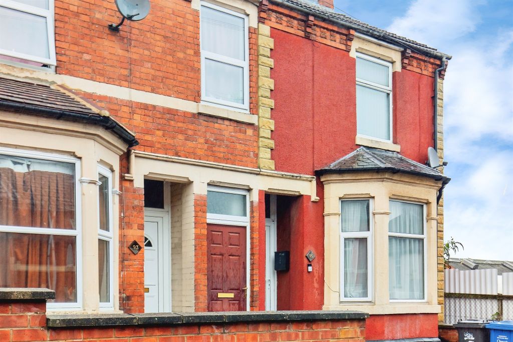 Property photo 1 of 17