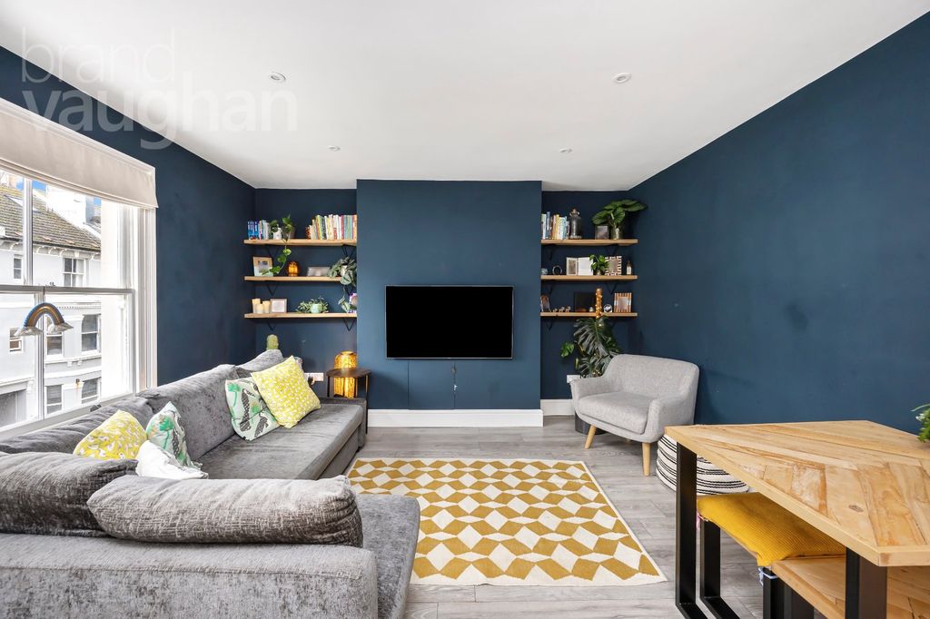 Property photo 2 of 20 Picture No. 03