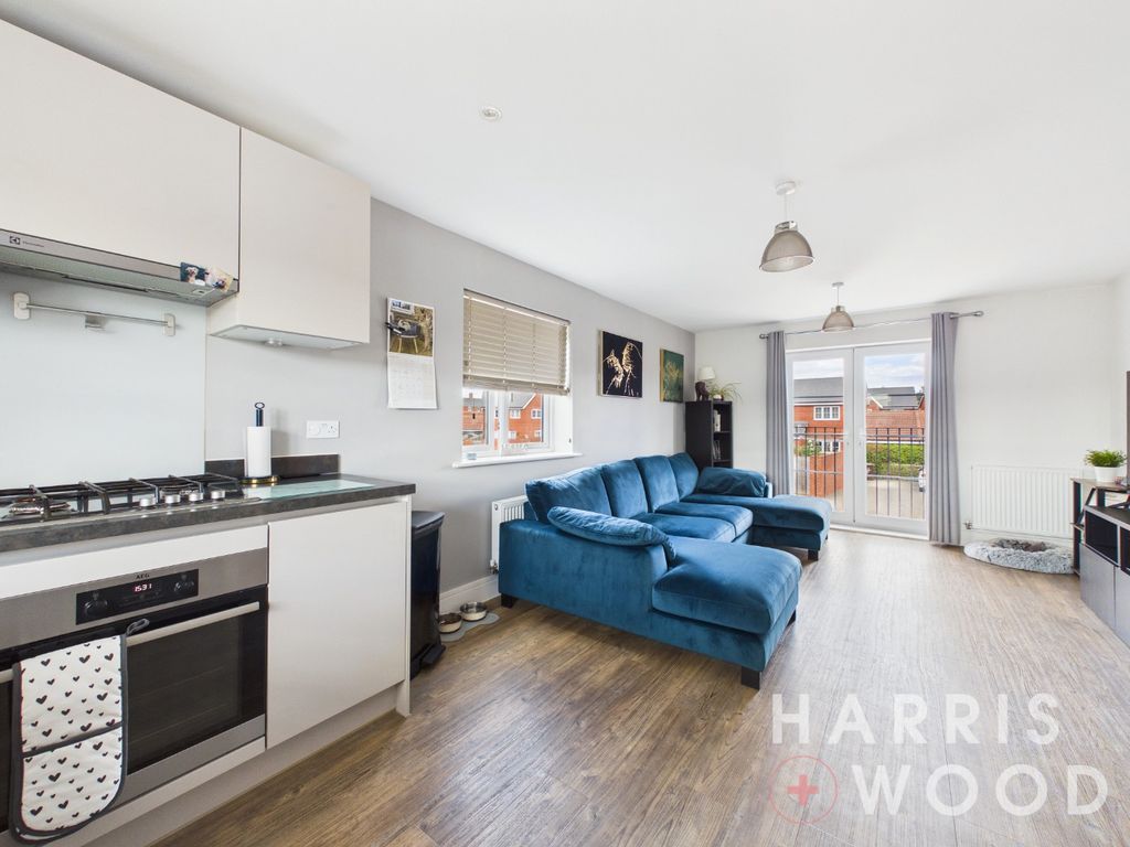 Property photo 2 of 14 5365324