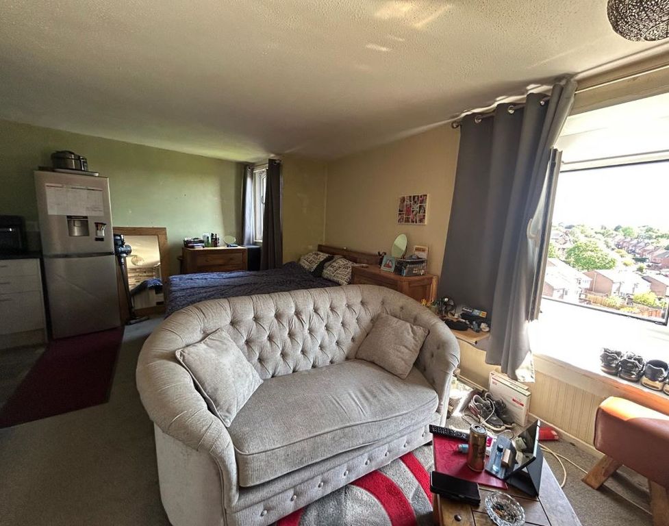 Property photo 2 of 4