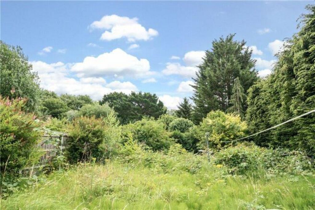 Property photo 3 of 4