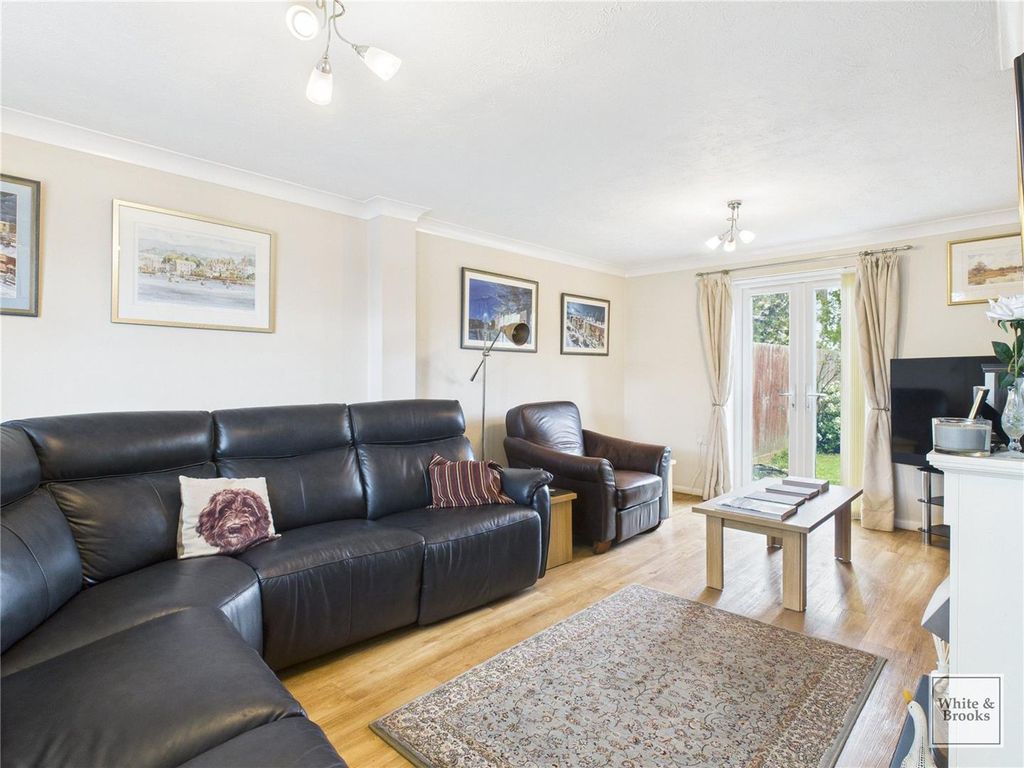 Property photo 3 of 21 10.Jpg