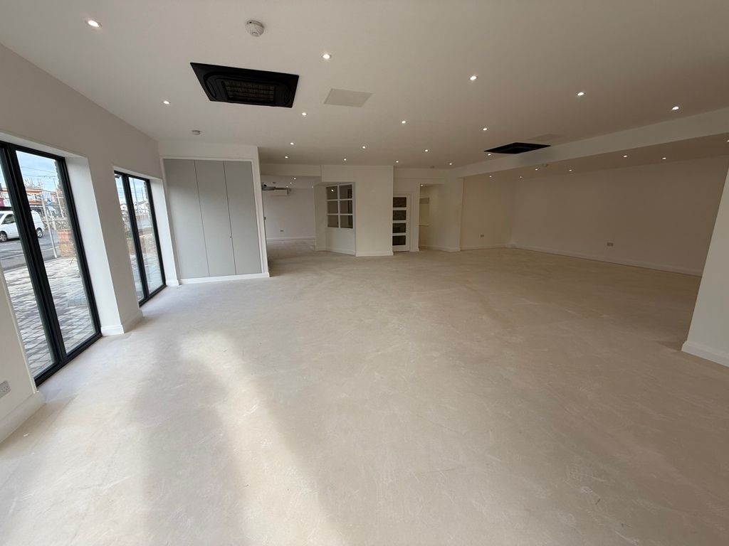 Property photo 3 of 9 Photo 3