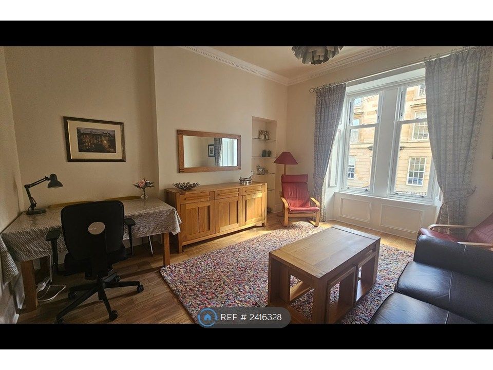 Property photo 2 of 28